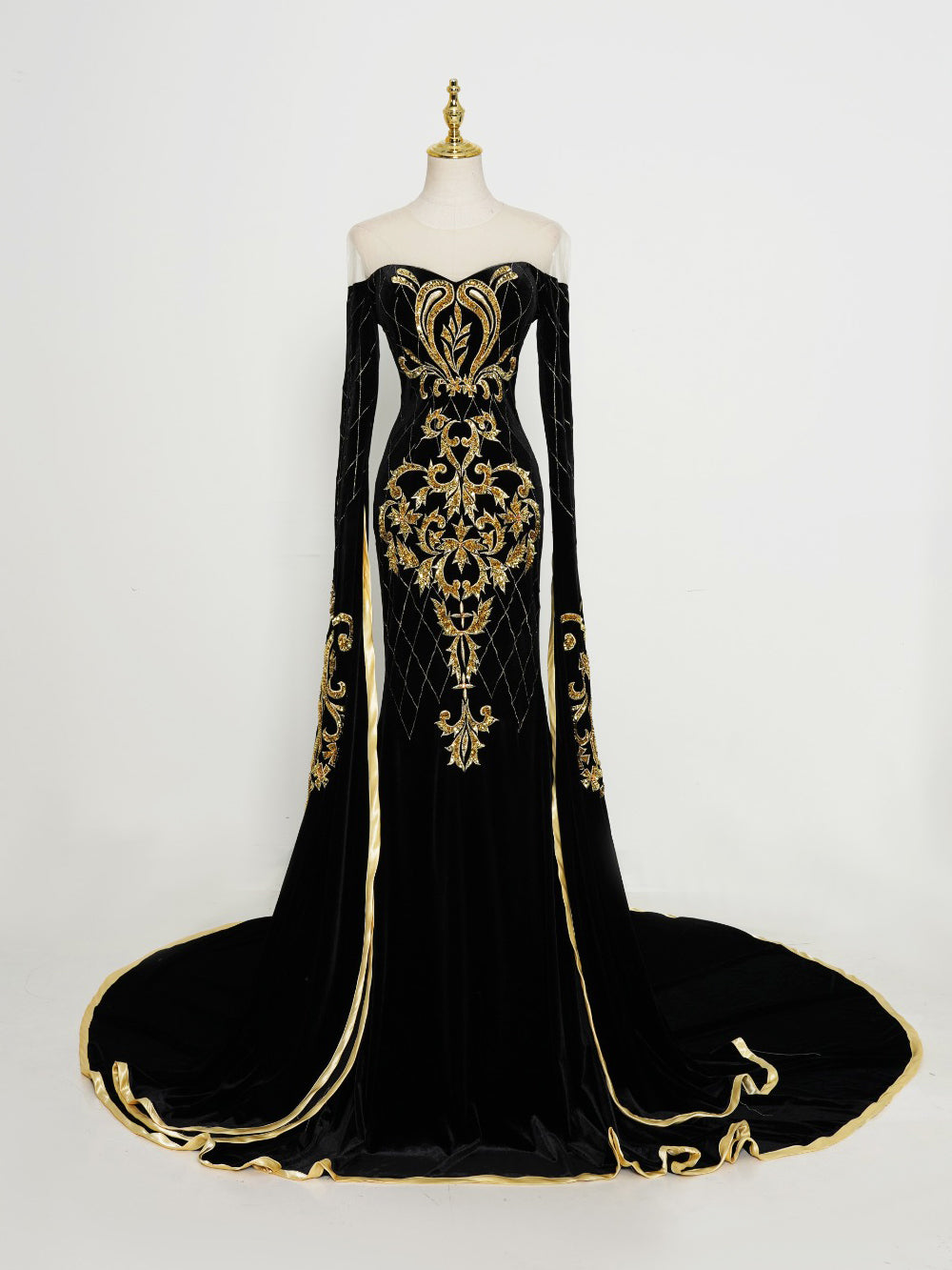 Luxury Black Formal Gown - Long-Sleeve Gold Embroidery