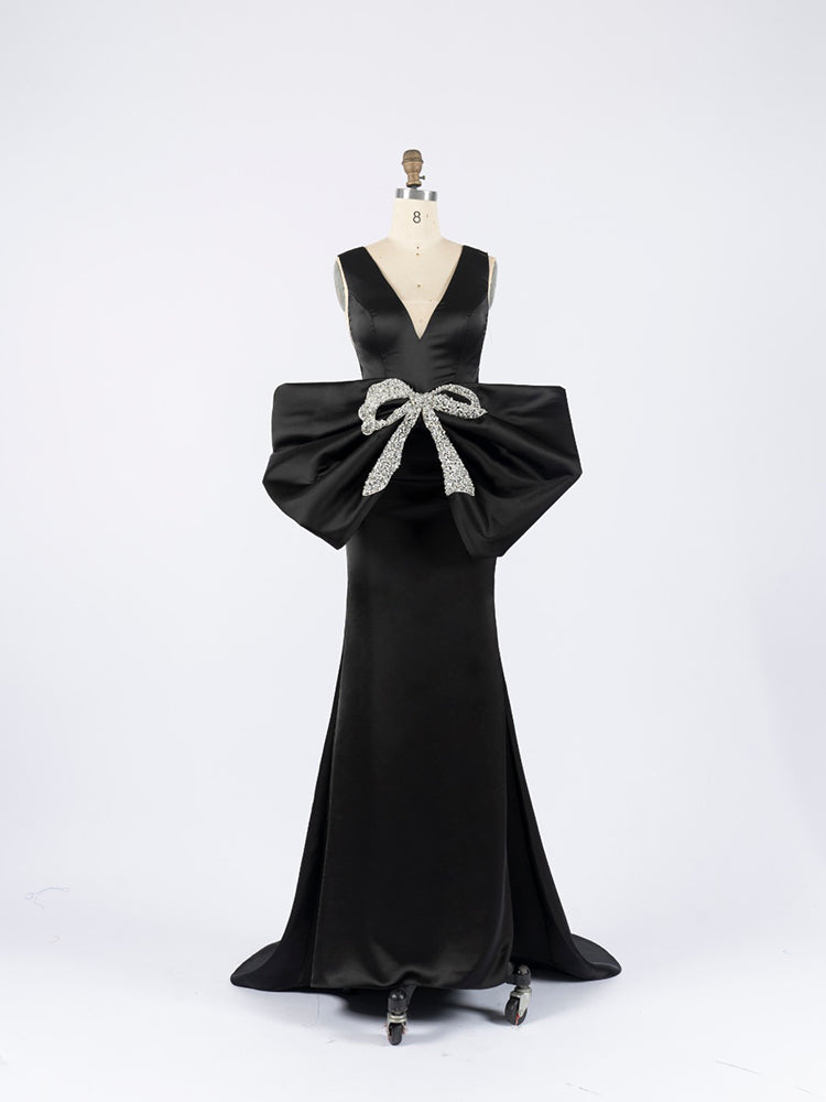 V-Neck Formal Gown with Oversized Rhinestone Bow | Elegant Mermaid Prom Dress for Evening Party