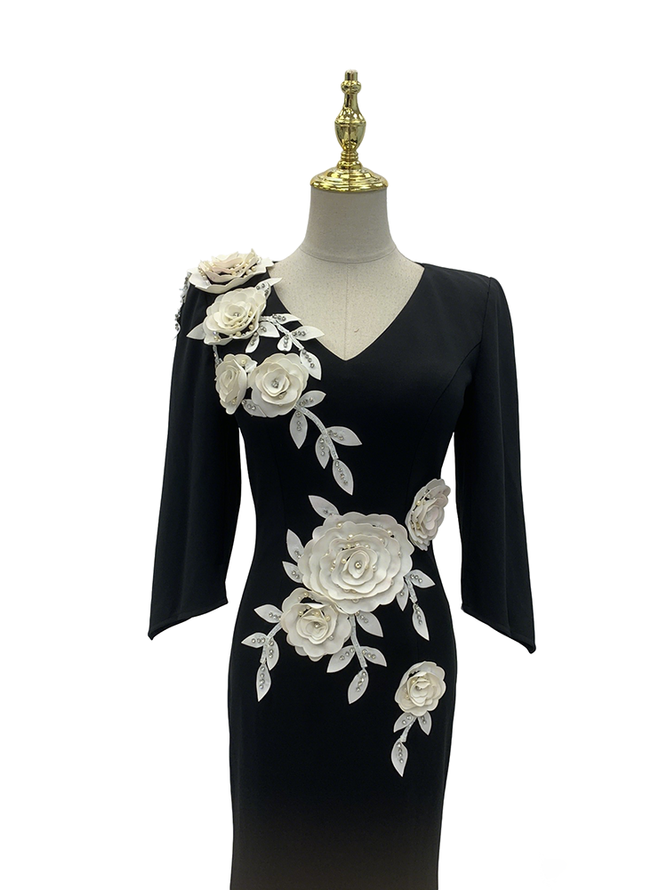 Luxury Burgundy Lace Mermaid Evening Gown Long Sleeves High-Neck Formal Dress for Wedding Prom